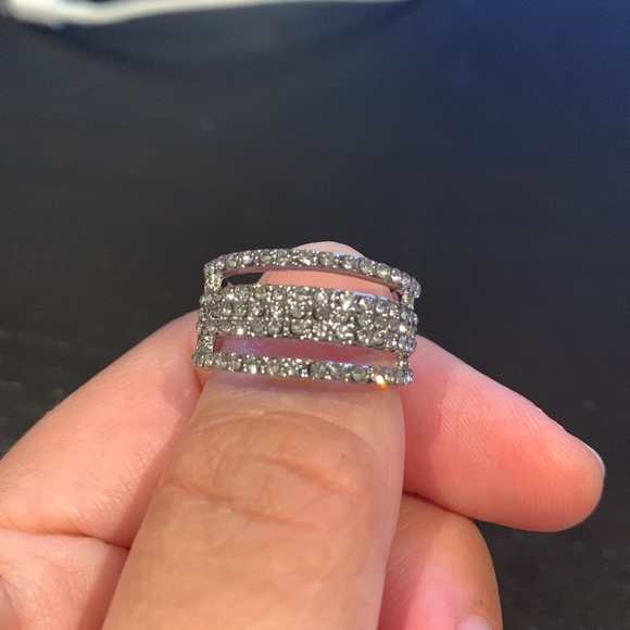 NWT Wedding Band -size 7 - Picture 3 of 6